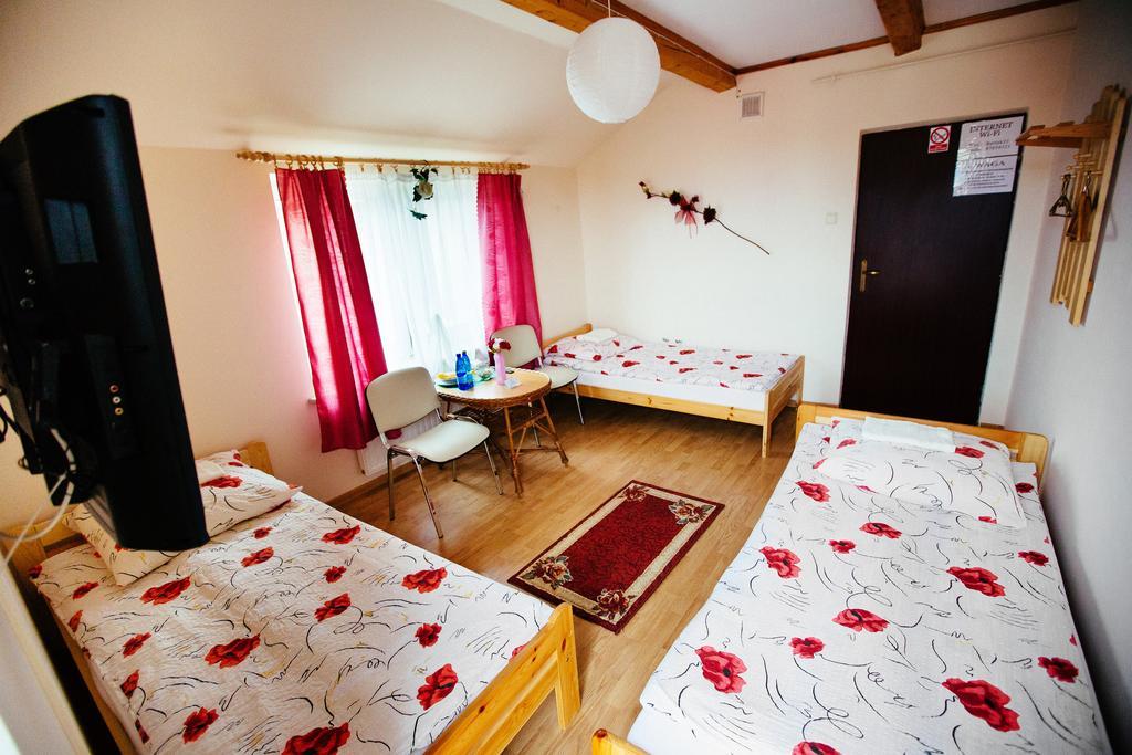 Tanie Noclegi 2 Kielce Room photo